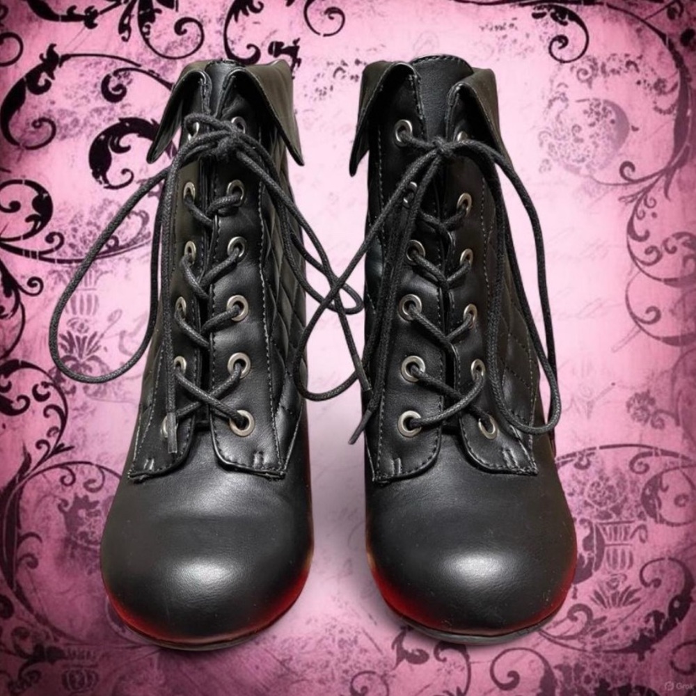 Glamorous Black leather lace up ankle boots